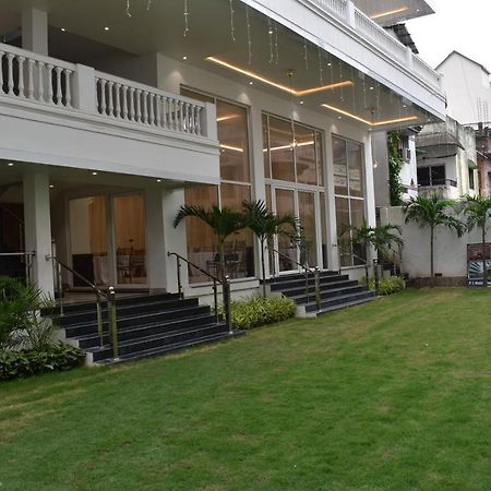 The White Lotus Hotel Gaya Bagian luar foto